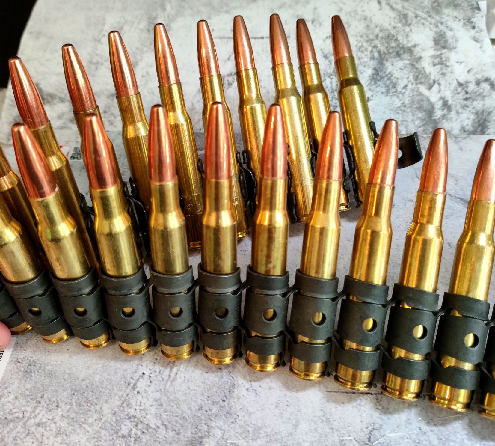 TYMCZASOWO NIE AKTUALNE Bullet Belt z naboi dekoracyjnych 7.62x63mm 10