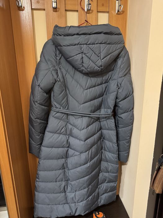 Зимове тепле пальто