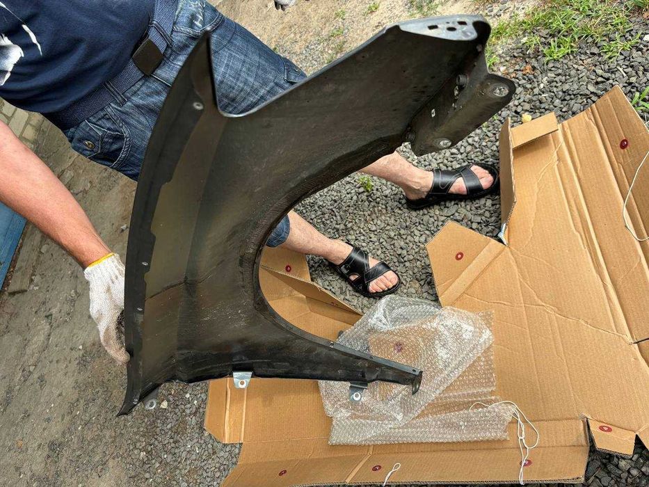 Переднє ліве крило, оригінал ауді а3 седан