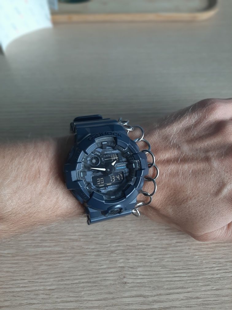 Casio G-Shock GA-700CA-2AER