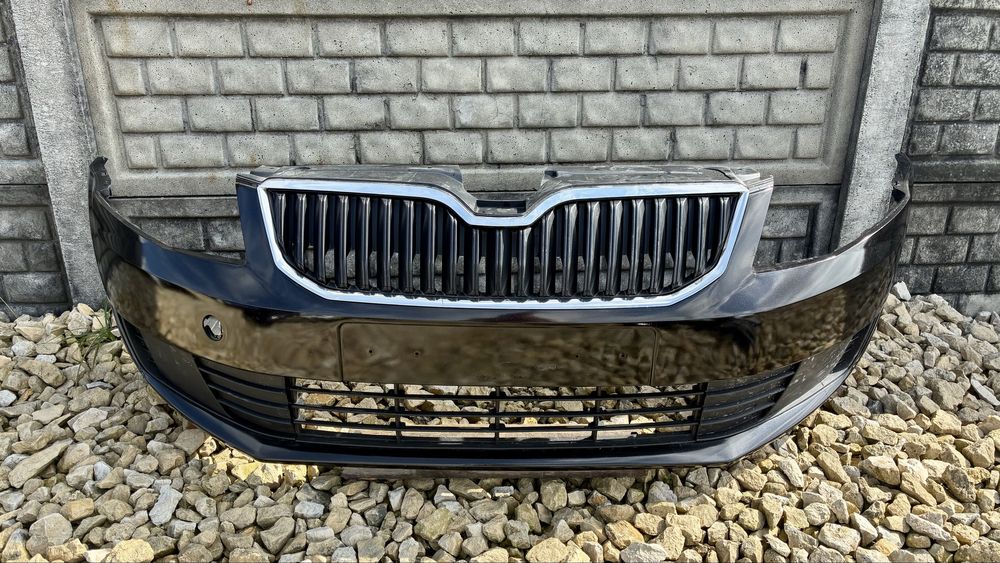 Zderzak przedni czarny LF9R Skoda Octavia 3 III 5E 5E0 12- przedlift