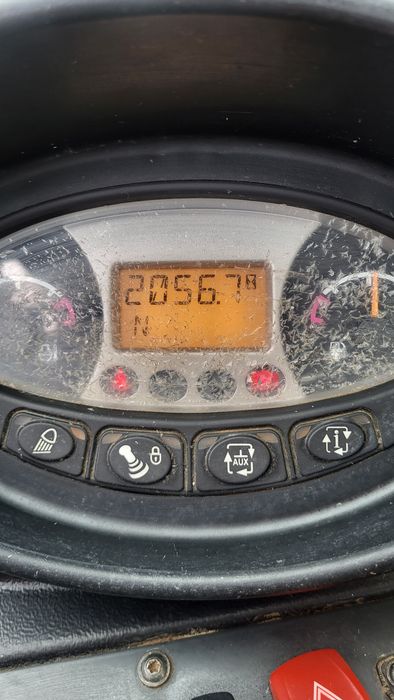 Telescopico bobcat T40140 matriculado