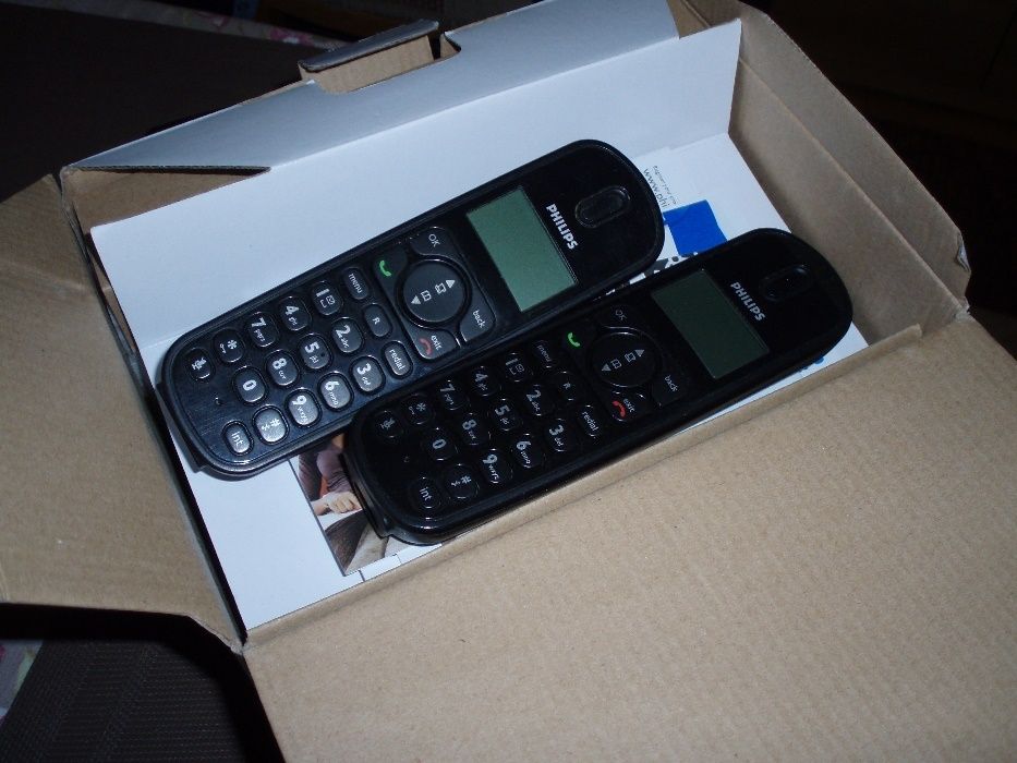Telefon bezprzewodowy 2 słuchawki stacjonarny PHILIPS CD155 sekretarka
