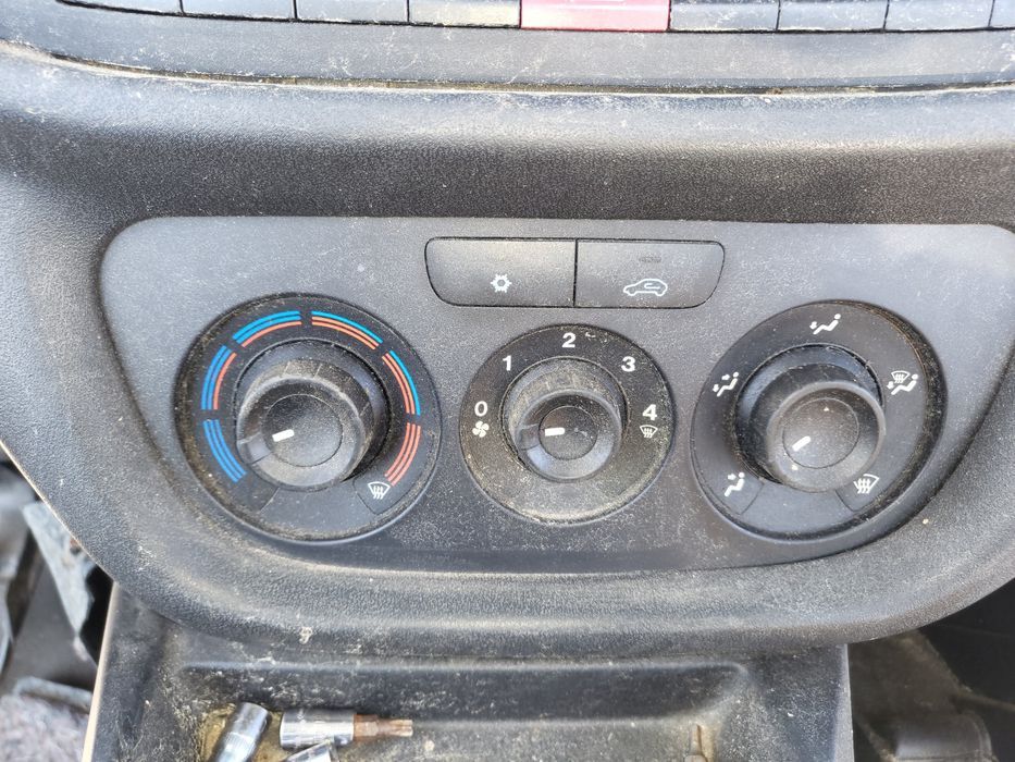 Climatronic fiat doblo