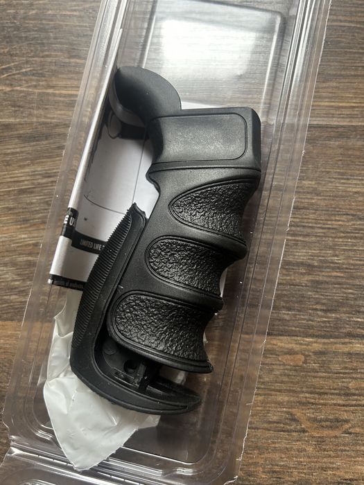 Рукоятка для AR 15 ATI США