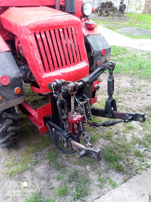 ХТЗ Т 16 в ідеальному стані+ плуг Wirax в подарунок