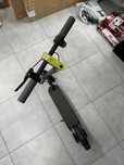 OUTLET nowa Hulajnoga elektryczna Xiaomi Scooter 4 NE 300 W 35 km 1H