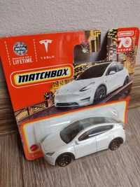 Autko Tesla firmy Matchbox