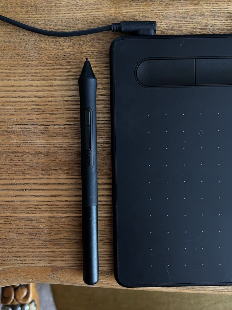 Графічний планшет Wacom Intuos S Bluetooth Black