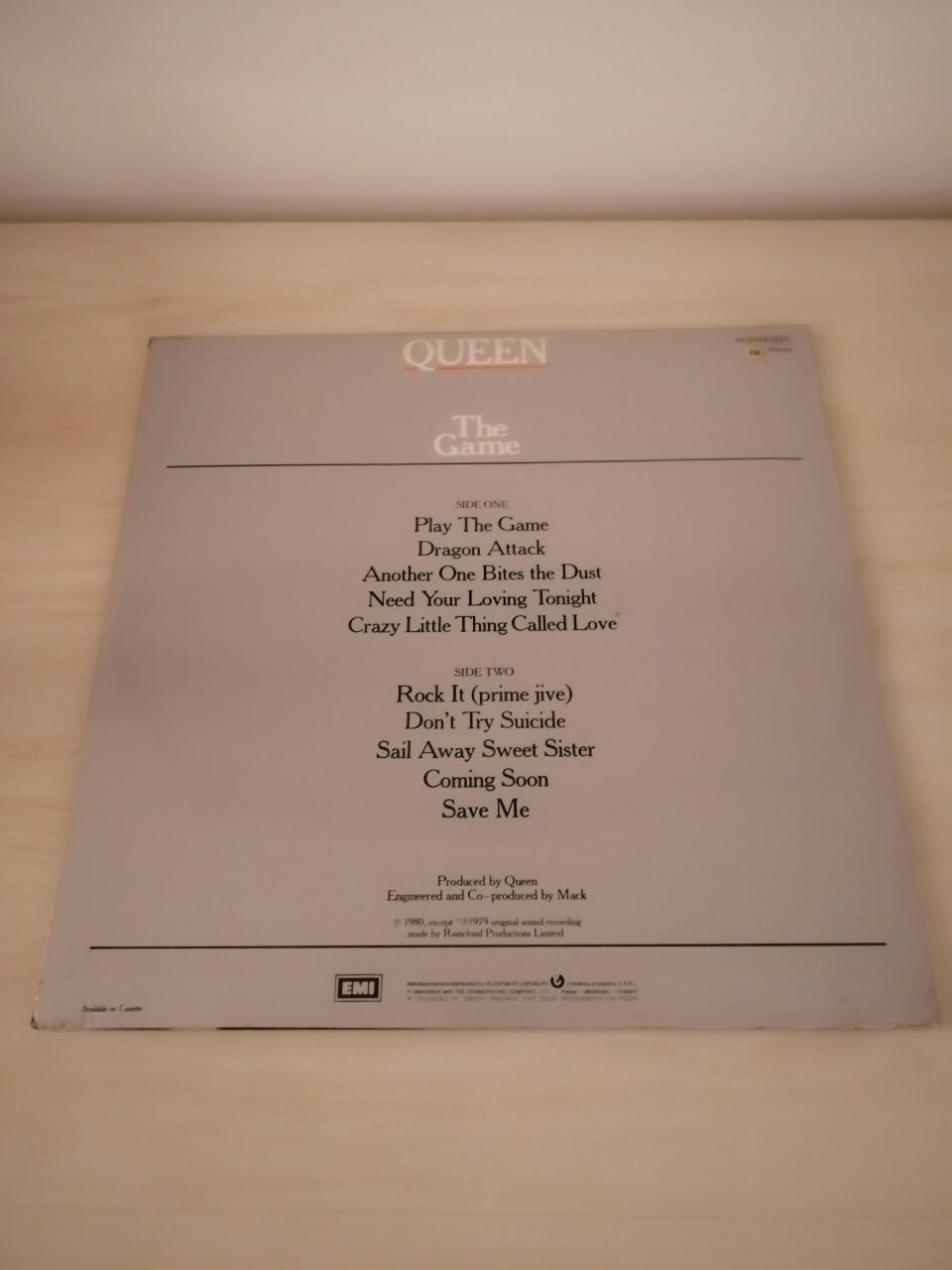 Queen the game LP 33' excelente estado