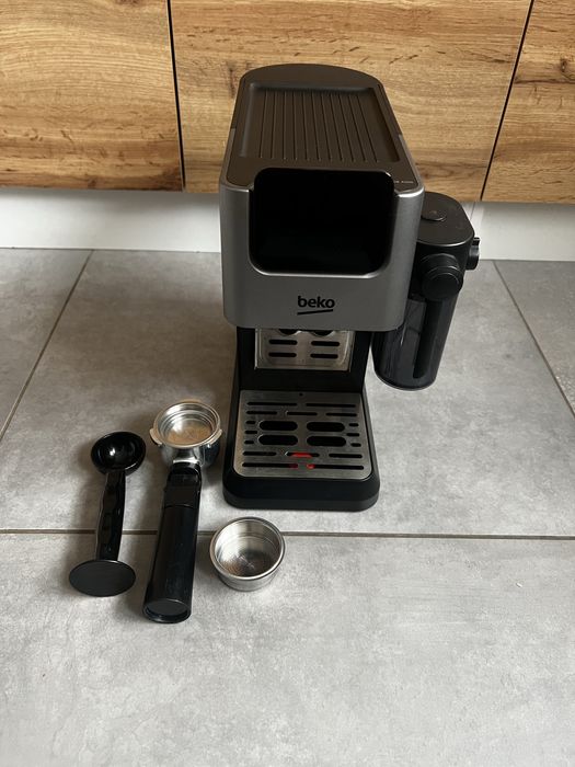 Ekspres kolbowy Beko