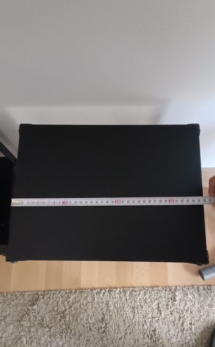 2 mesas cabeceira ou apoio