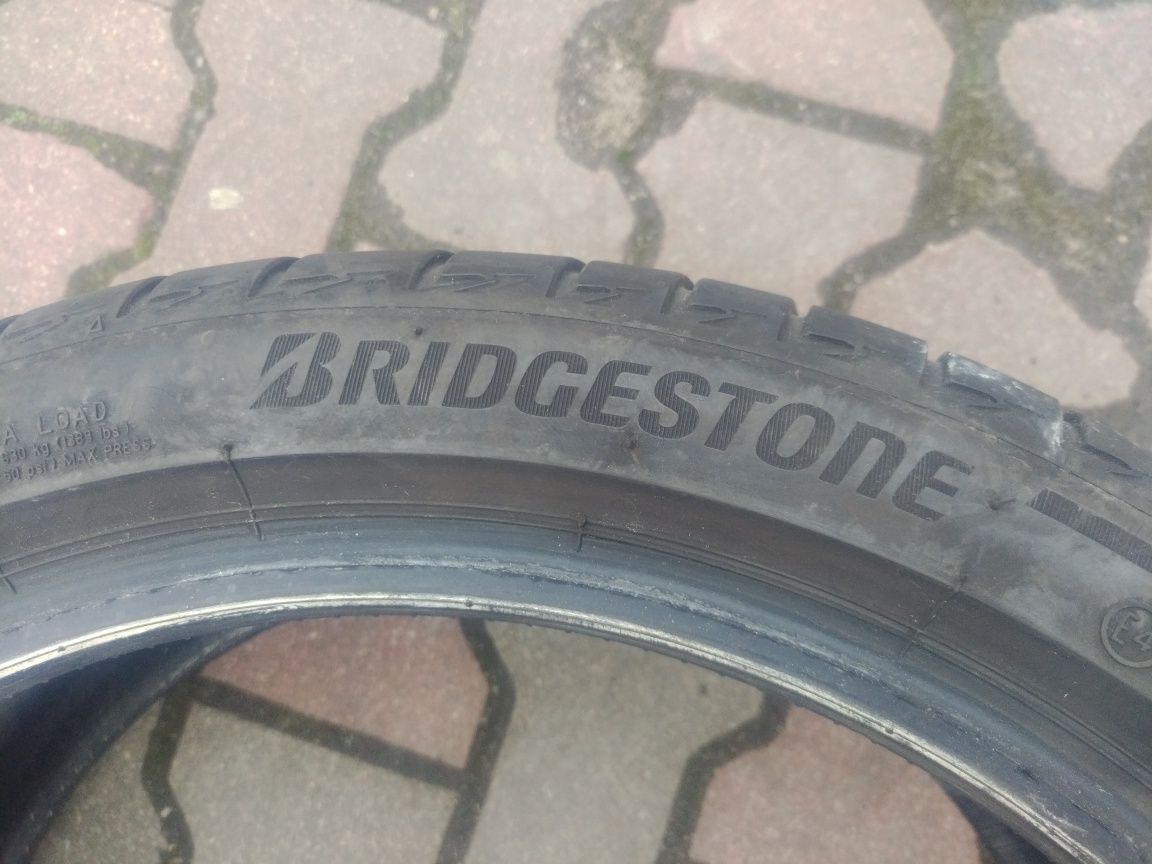 Opony 225/40/18 Bridgestone 2022rok