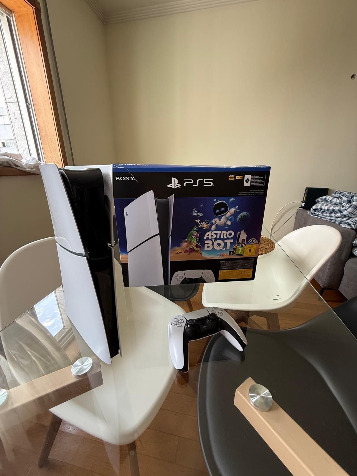 PS5 Digital bem novo