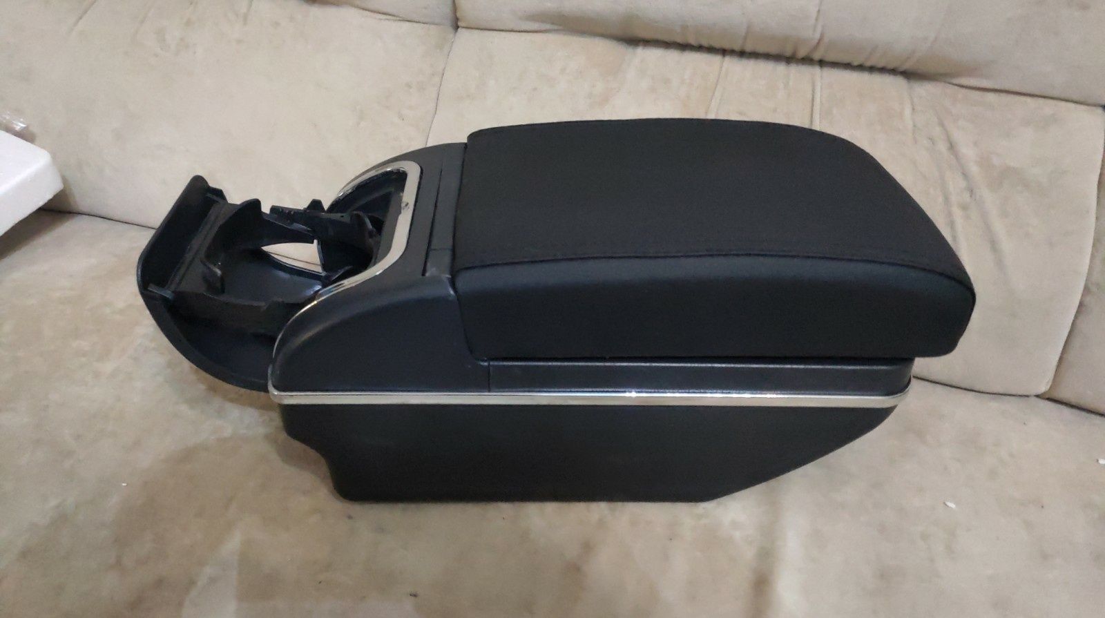 Подлокотник Kia K2 2017-2019