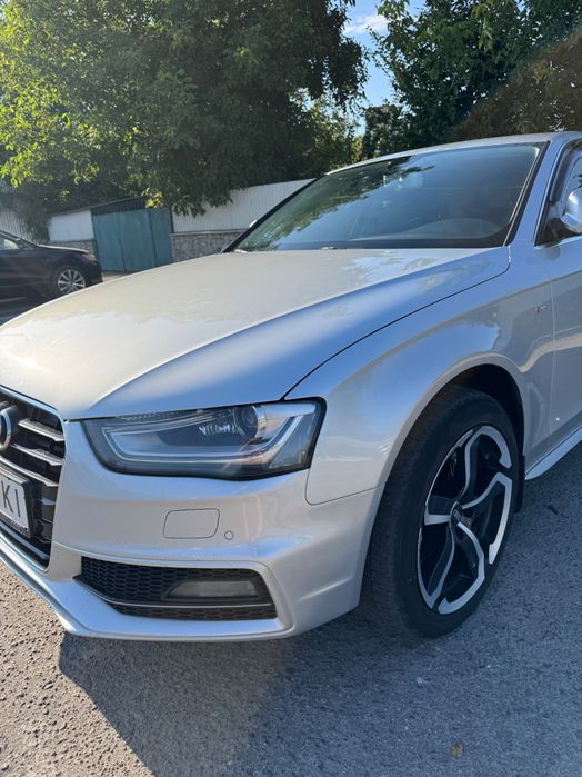 Audi A4 2013 повний привід