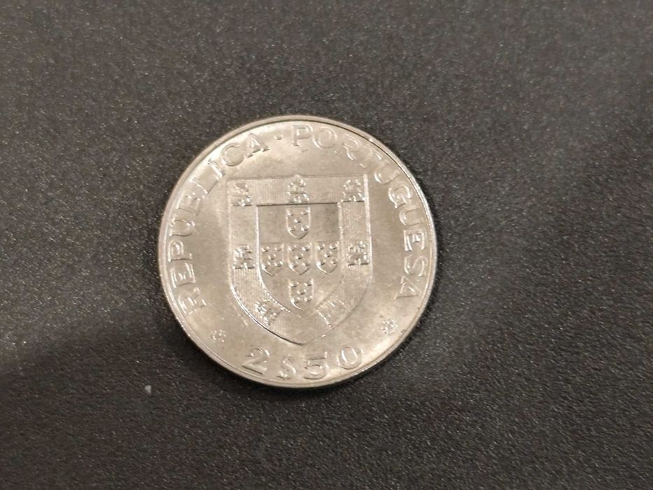 Moeda de 2,50 Escudos, 25º C. do Mundo de Hóquei em Patins 1982