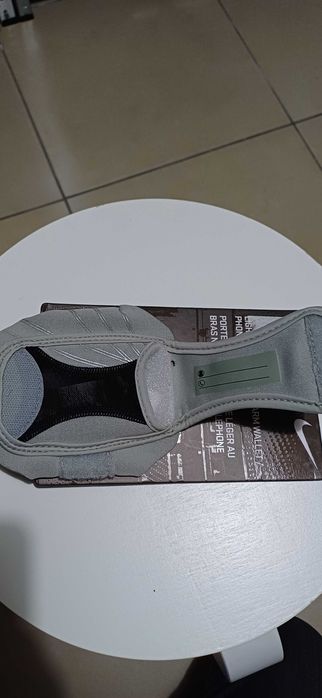 Bolsa de braço - NIKE - NOVA