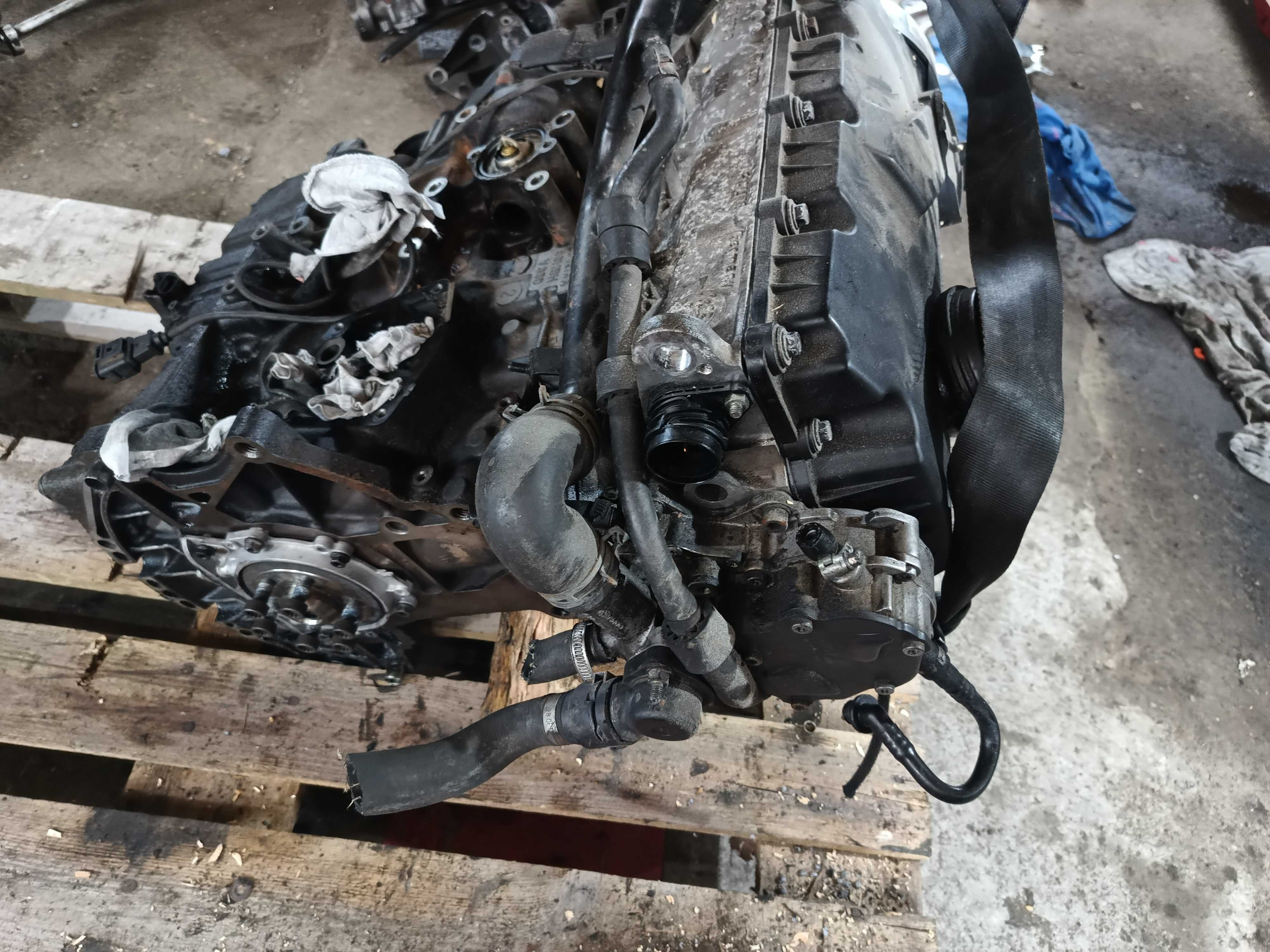 silnik słupek audi a4 a6 passat b5 1.9 tdi AVF AWX bdb stan