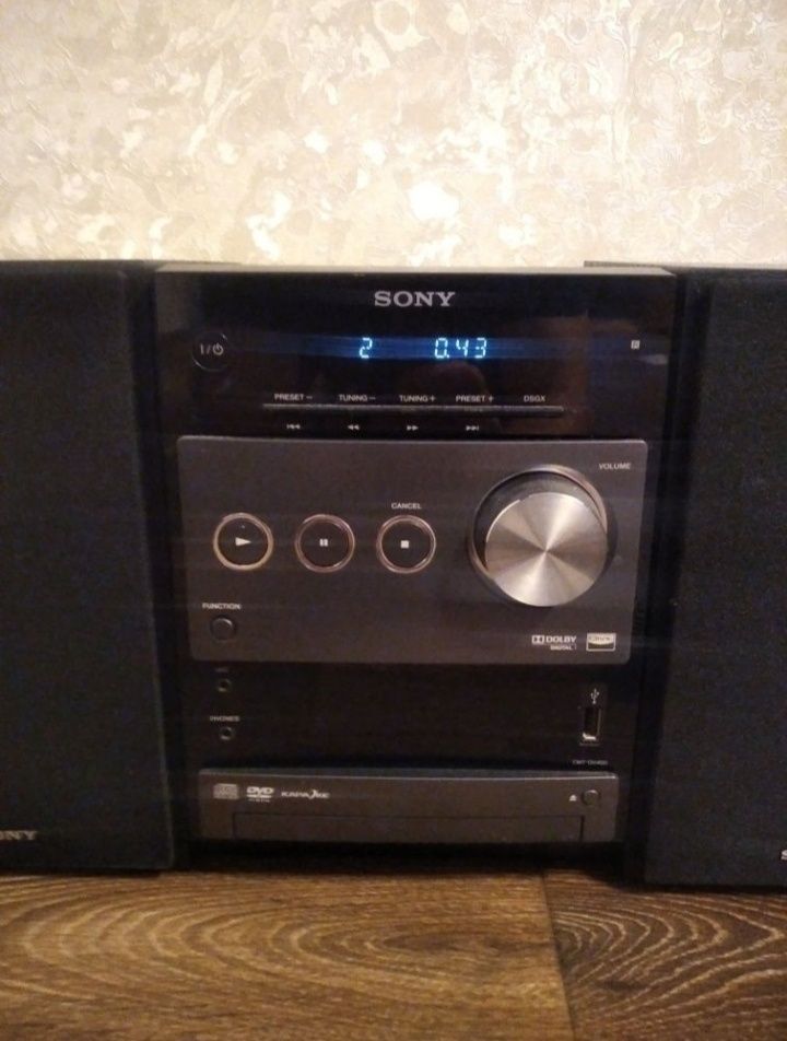 Продам музичний центр Sony-CMT DX400