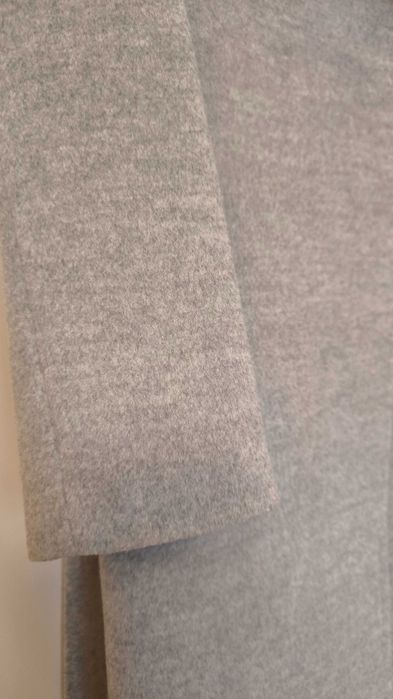 Wełniany Płaszcz Szulist rozmiar 34