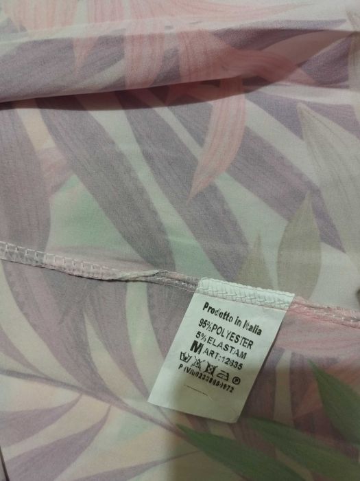 Vestido comprido novo nos tons rosa