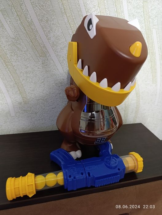 Игрушечный тир пистолет