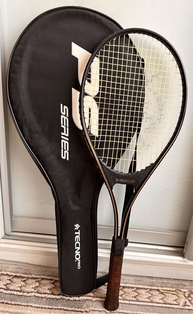 Тенісна ракетка Dunlop