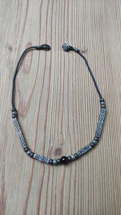 Naszyjnik celtycki na rzemyku