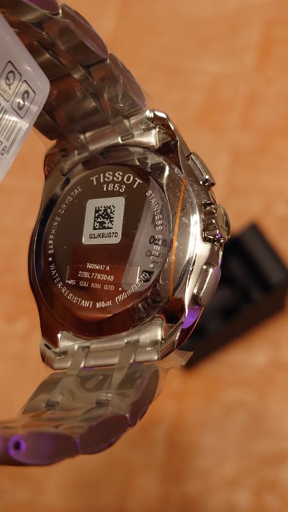 Vendo relógio tissot 1853 um coreográfico Automátic 280€ cada
