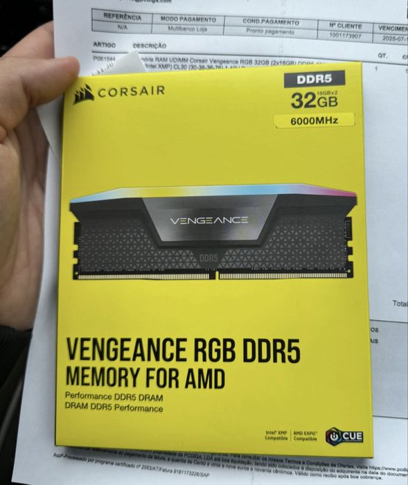CORSAIR Vengeance RGB DDR5 32GB (2x16GB) DDR5 6000MHz CL30