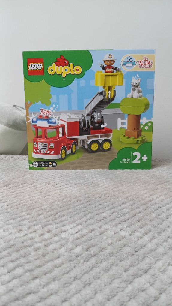 Klocki Lego Duplo wóz strażacki