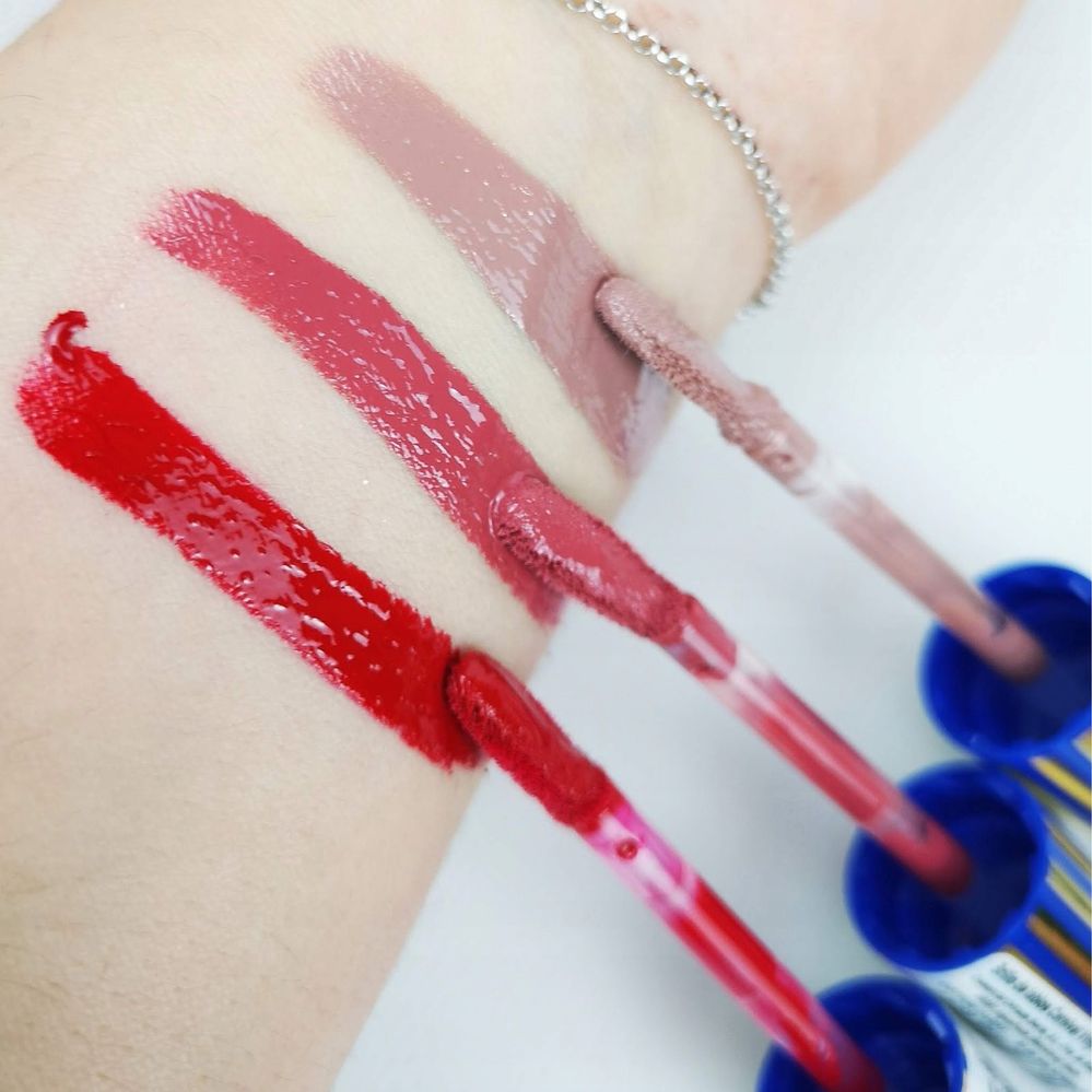 Bell Vinyl Lips winylowa pomadka 01 Circus Peanuts beżowa nude SZYBKO