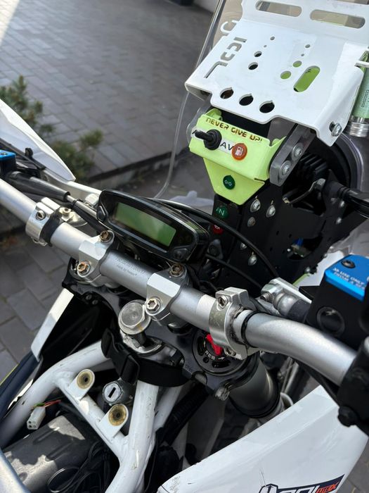 Husqvarna 701 Enduro 2016 | Rally Adventure Build – Aurora Rally Kit
