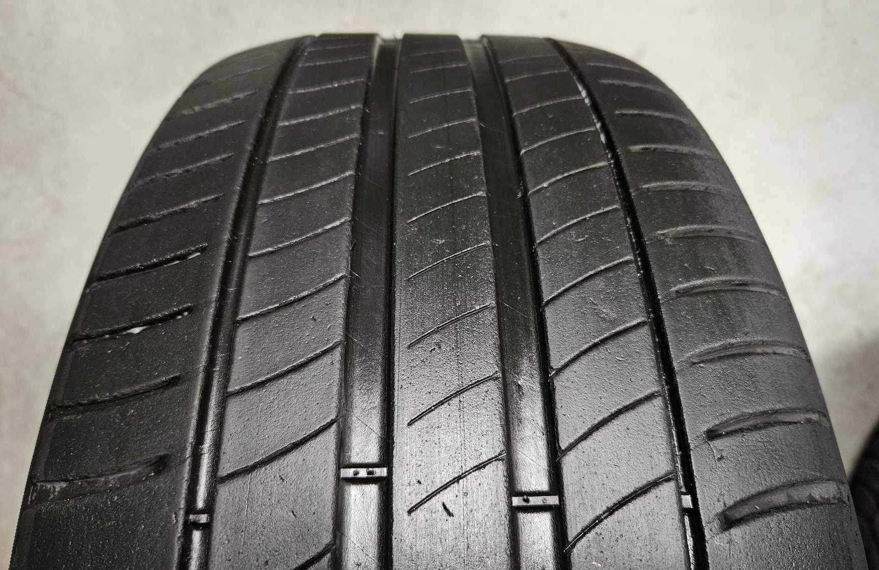 1x 215/50R17 95W XL Michelin Primacy 3 / 1x 5mm