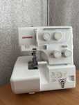Оверлок janome 210D