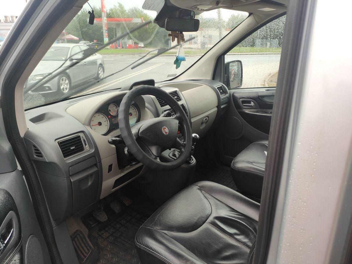 Wynajem busa fiat Scudo