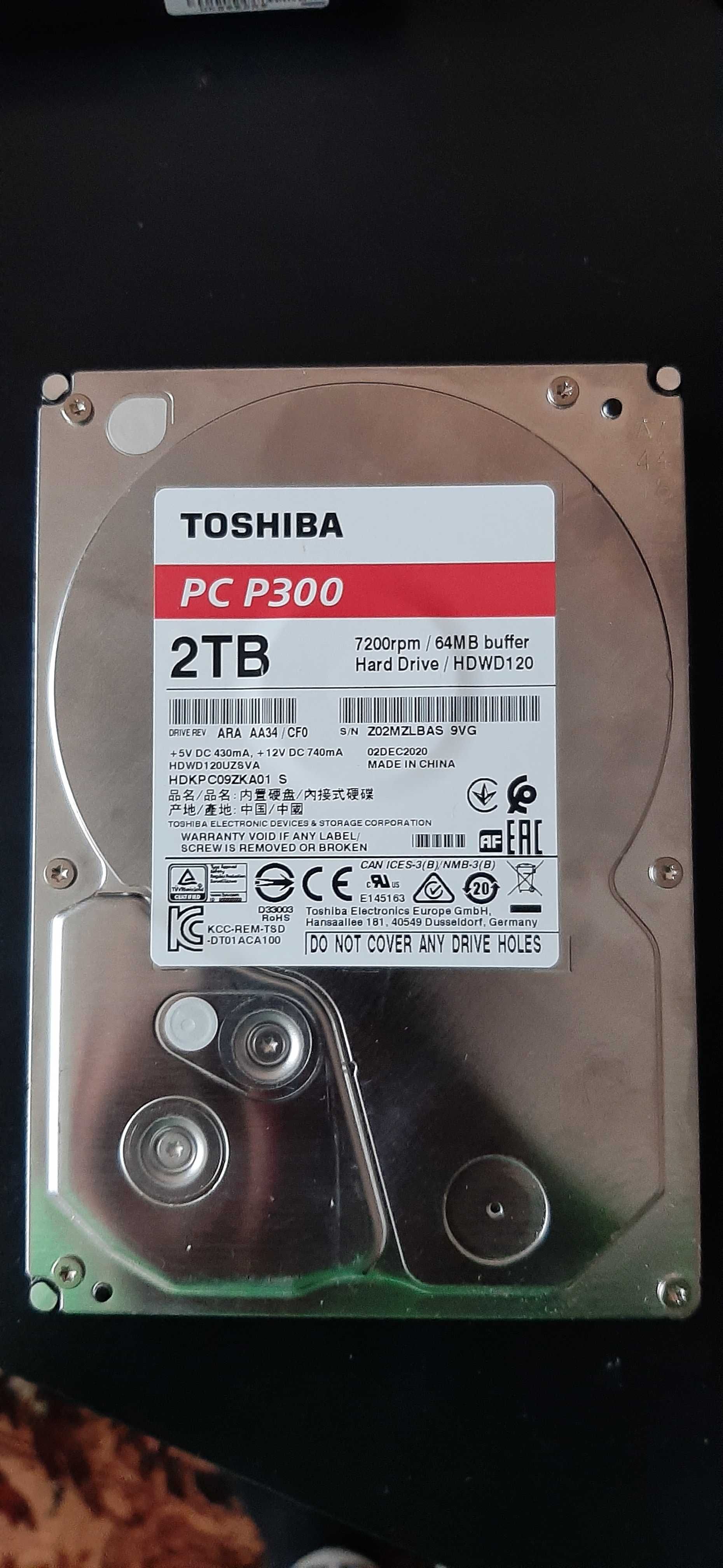 Внутрішній жорсткий диск HDD 2TB .  майже новий