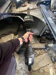 Cherokee kl 3.2 піввісь права передня P52123760AB