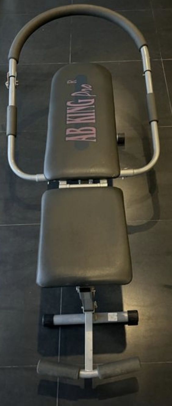 Máquina de abdominais Ab King Pro