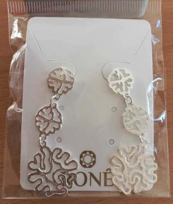 Brinco Pendente Abstrato