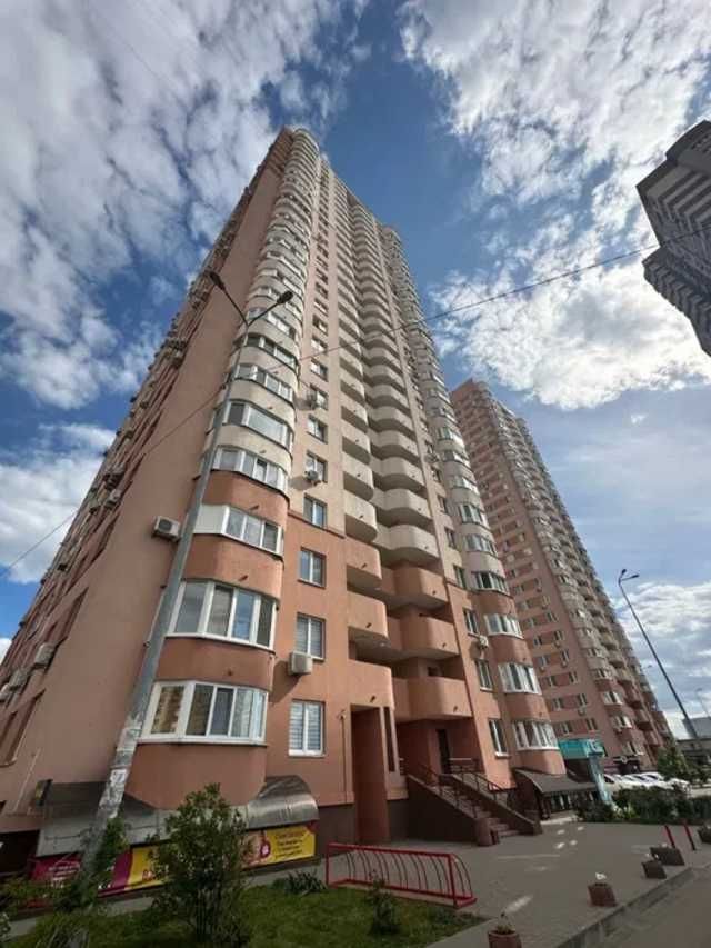 Продаж 2к квартири, Позняки, новий будинок, Крушельницької 15а