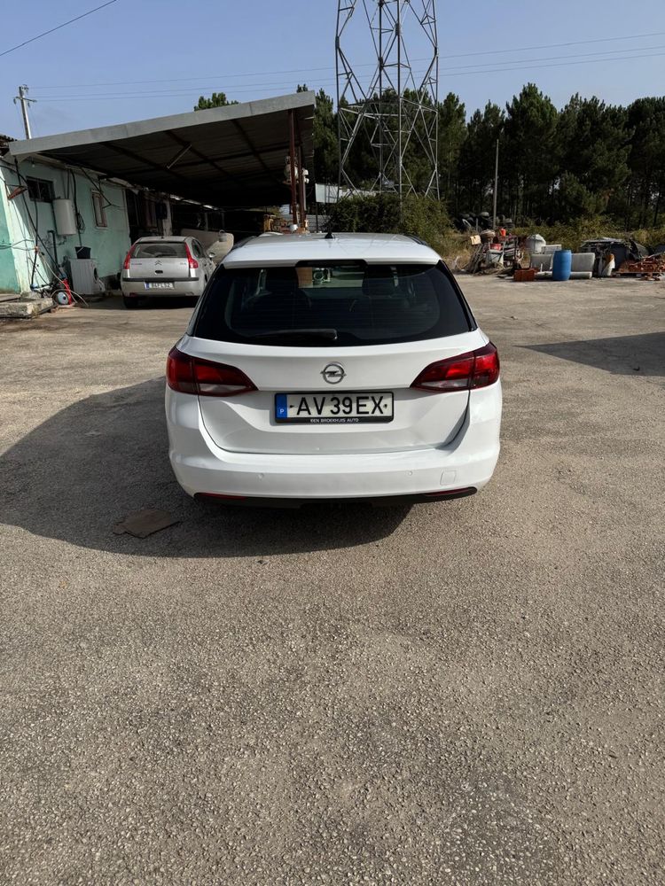 Astra K 2018 branco como novo