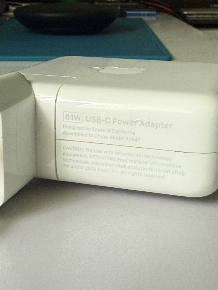 Оригінальний блок живлення Apple 61w