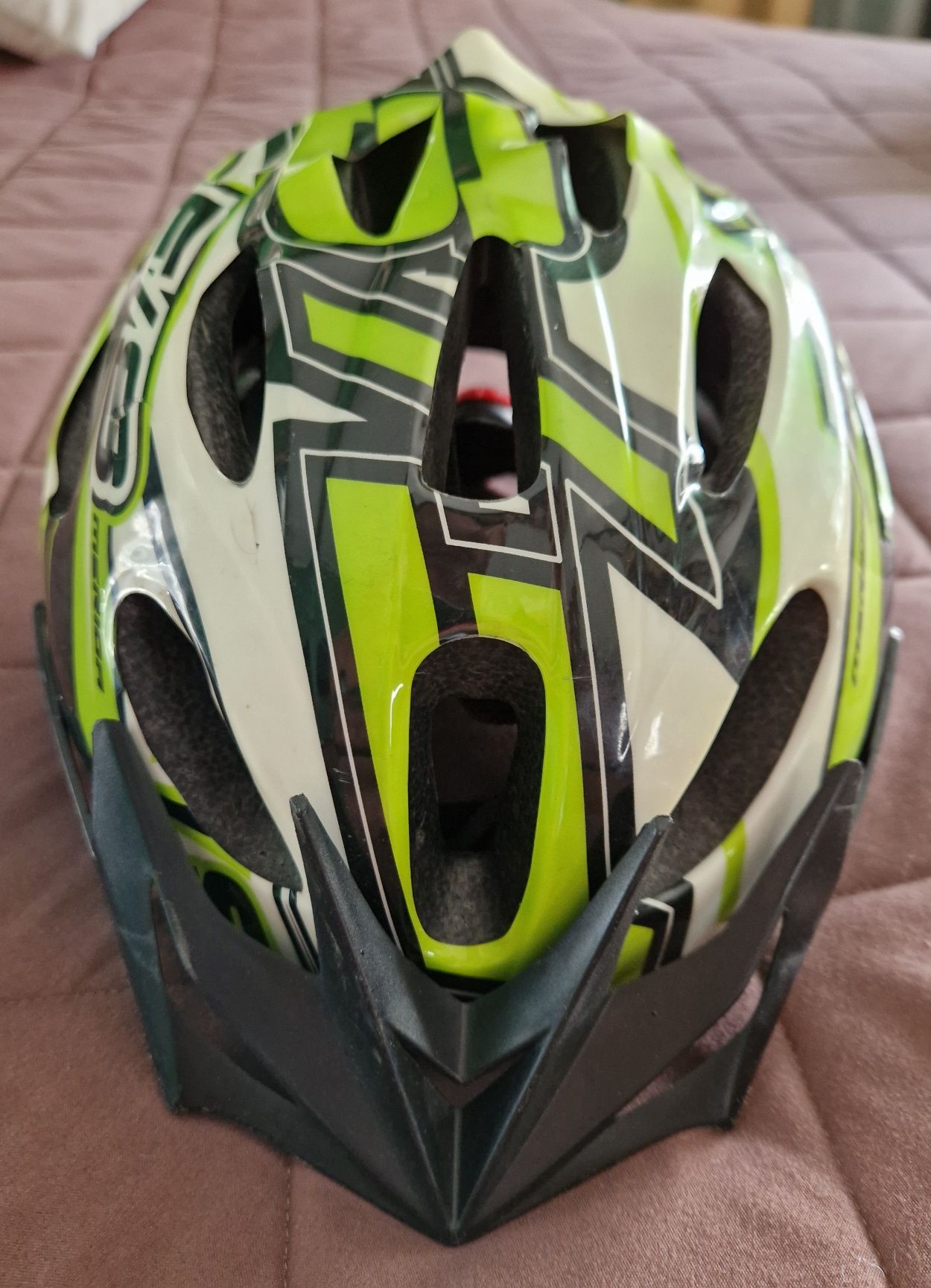 Kask na rower,wrotki, deskorolkę