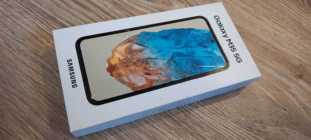 Nowy Samsung Galaxy M35 5G 6/128GB OIS 120Hz 6000mAh Gwarancja 2 lata