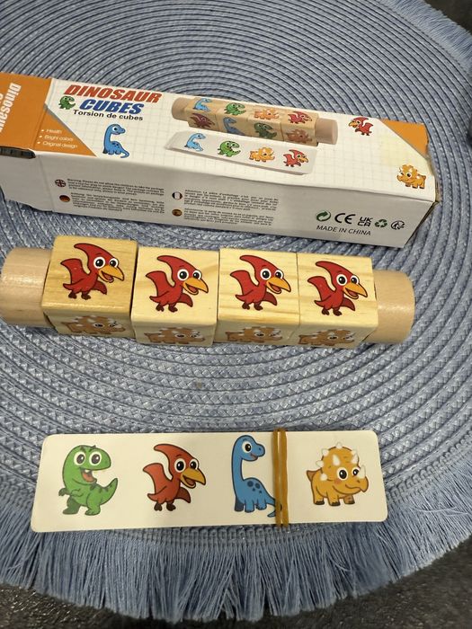 Дерев’яна розвиваюча іграшка «Динозаври» dinosaur cubes