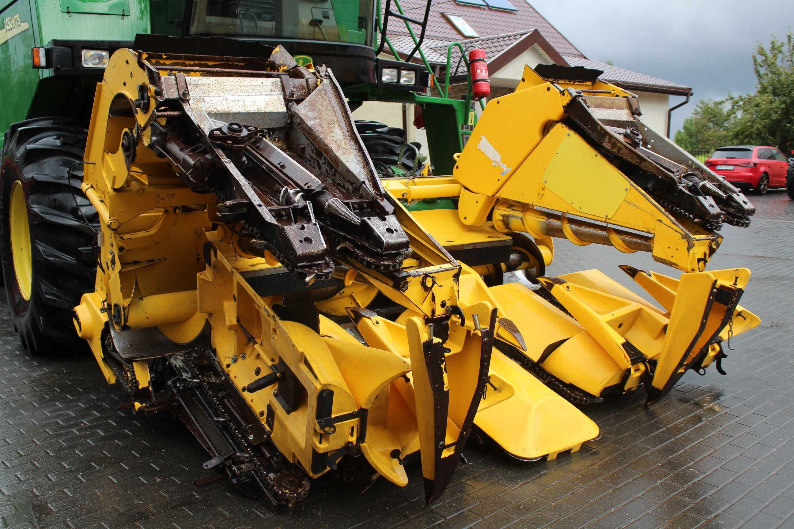 Import Niemcy przystawka new holland case 8 i 6 rzedy do claas lexion