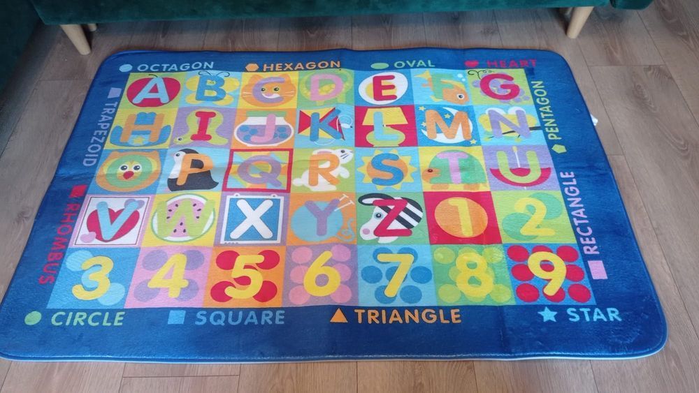 Nowy dywan edukacyjny dla dziecka alfabet cyfry