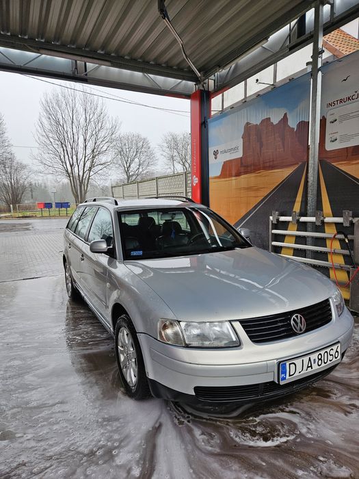 Wyjątkowy Passat 4x4 Kombi 130 koni